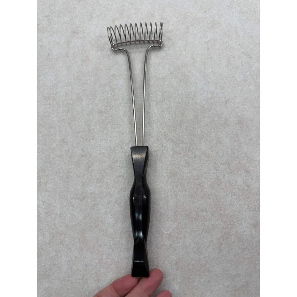 CUTCO Lot of 5 Serving Utensils Black Handles 17KD 17JI Slot Spoon Turner Whisk